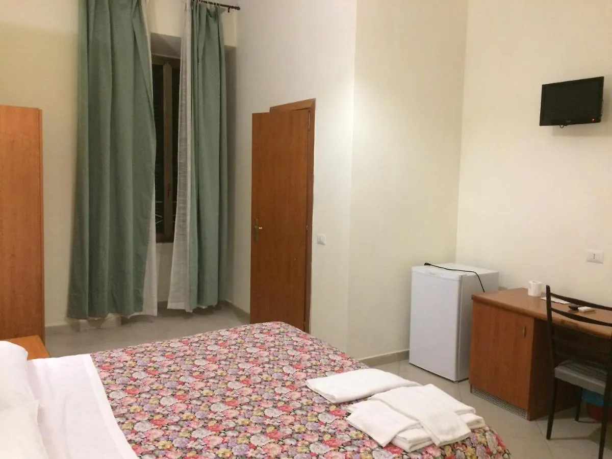 Albergo Enrica Ρώμη Ιταλία